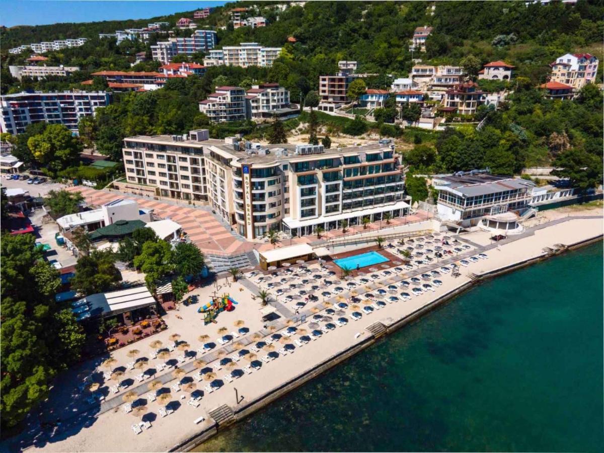 Royal Grand Hotel And Spa Kavarna Exteriör bild