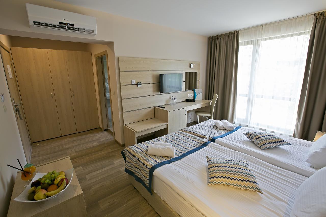 Royal Grand Hotel And Spa Kavarna Exteriör bild